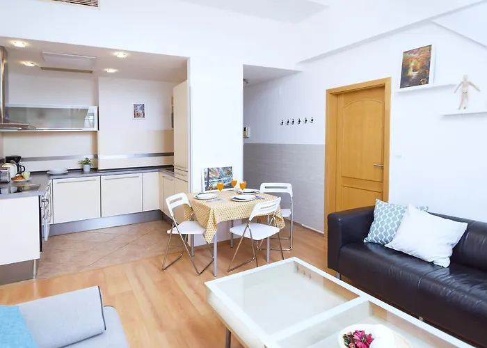 Modern Opatovická Appartement *